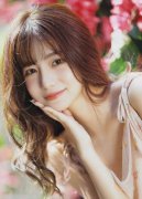 <b>两艘军舰过帆海峡并公开炒做</b>